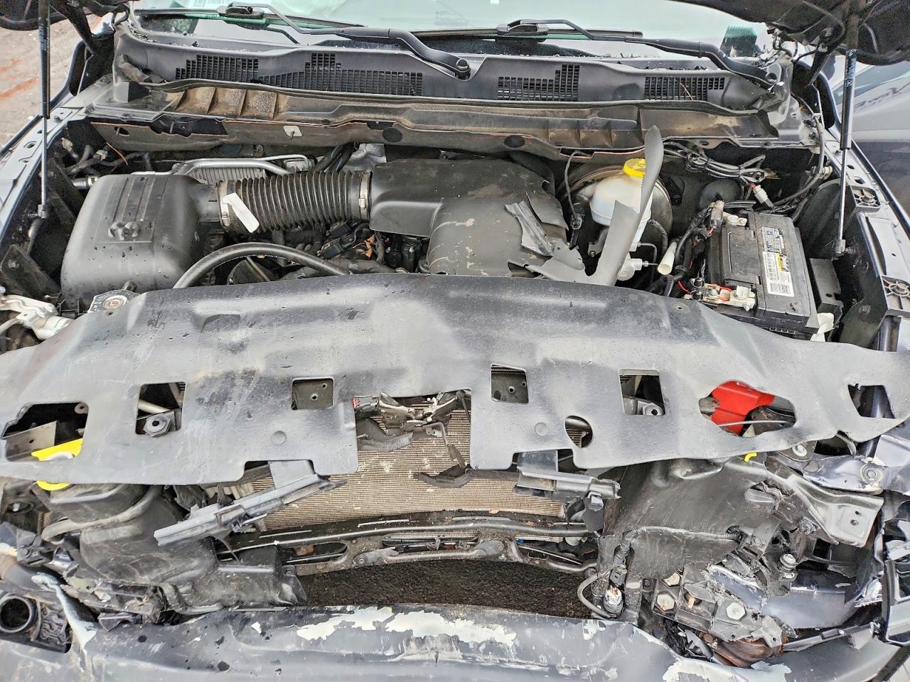 2021 Ram 1500 Classic Slt - zdjęcie 11