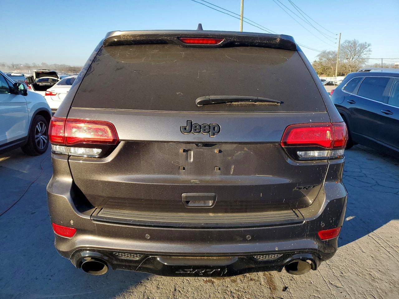 2020 Jeep Grand Cherokee Srt-8 - zdjęcie 6