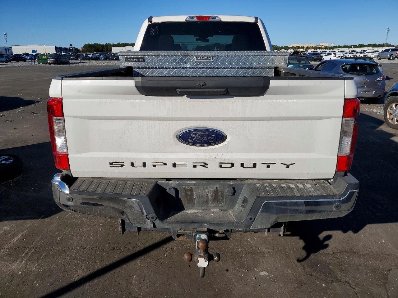 2019 Ford F250 Super Duty - zdjęcie 6