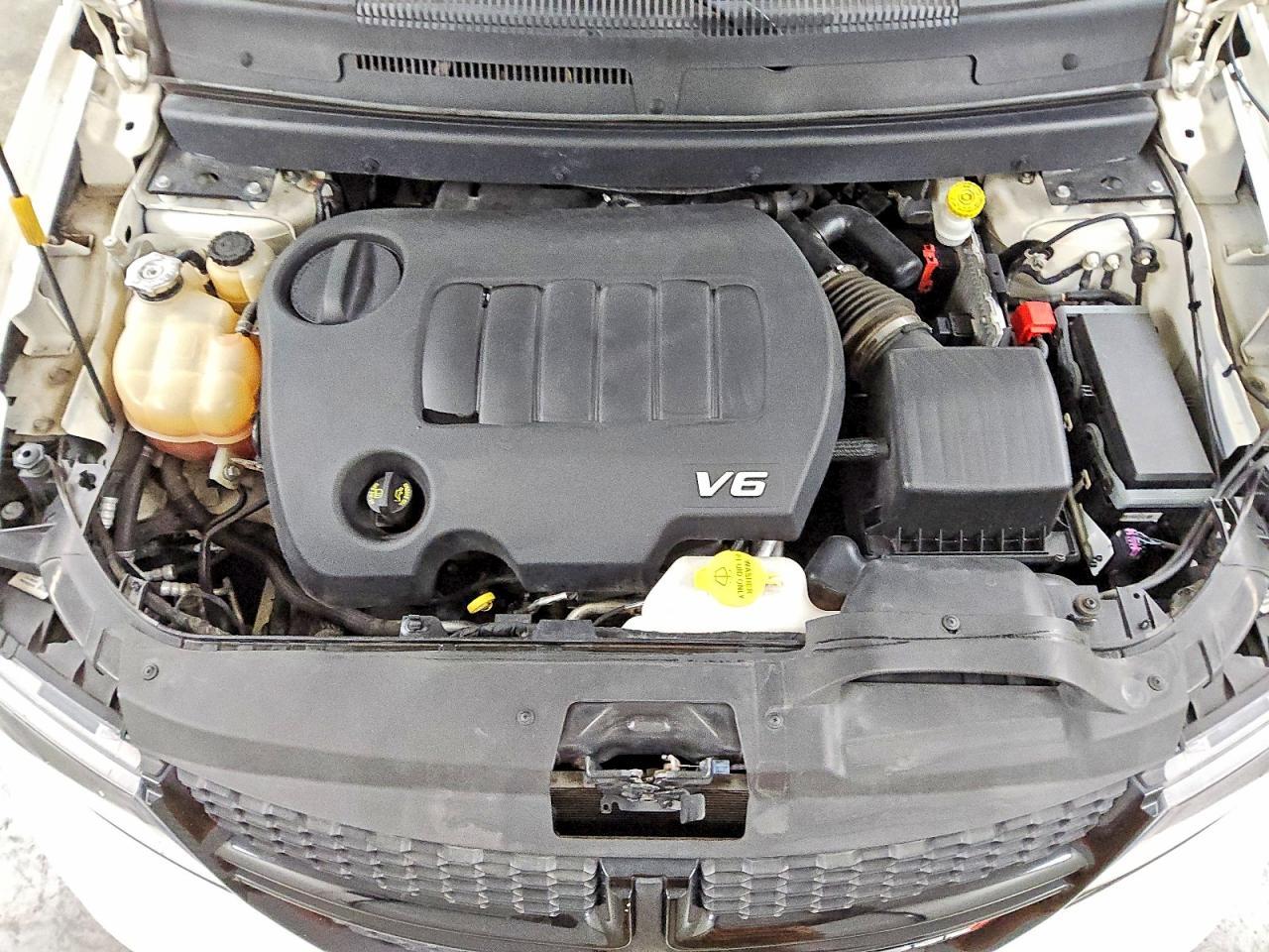 2018 Dodge Journey Crossroad - zdjęcie 12