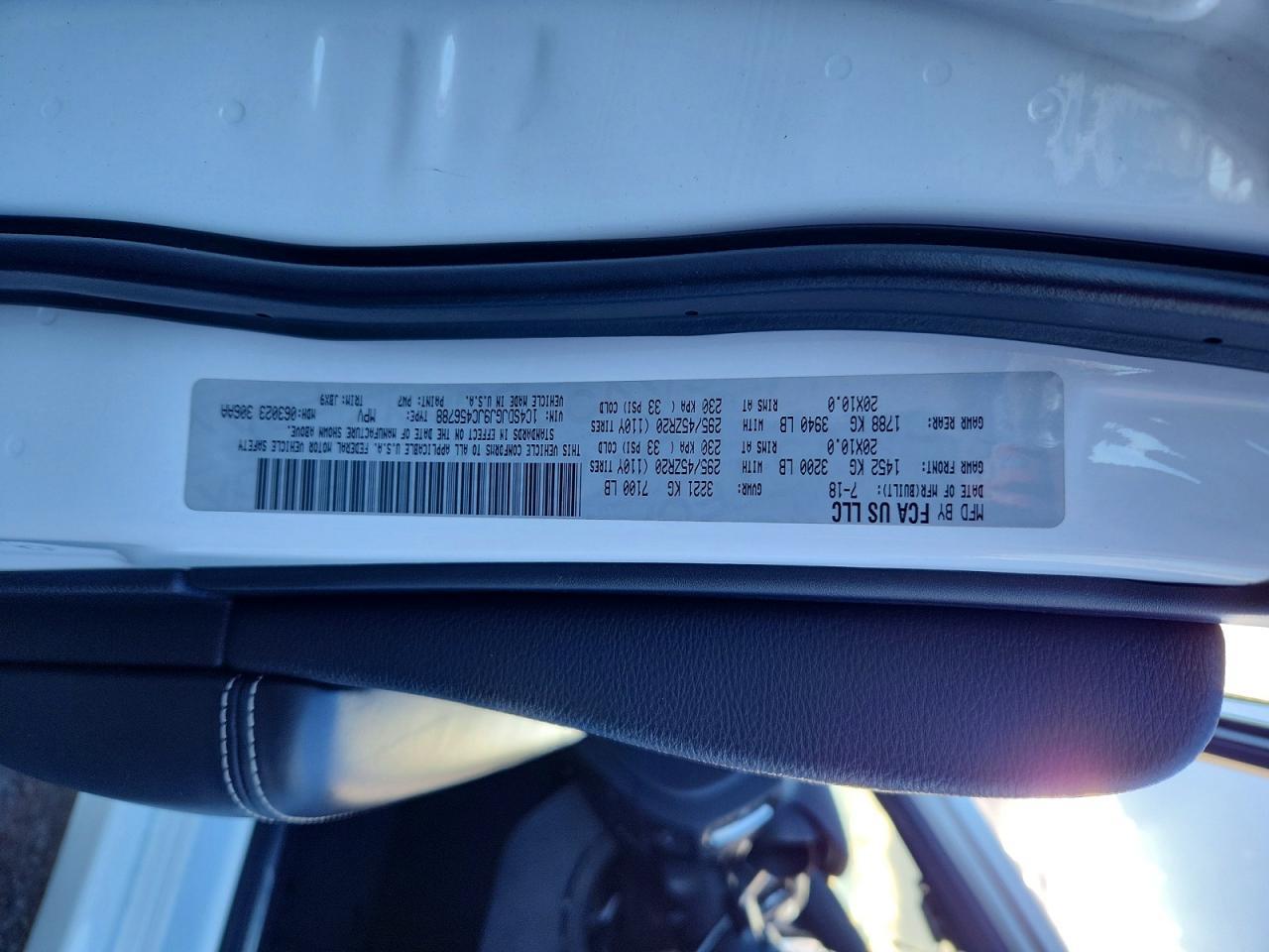 2018 Dodge Durango Srt - zdjęcie 12