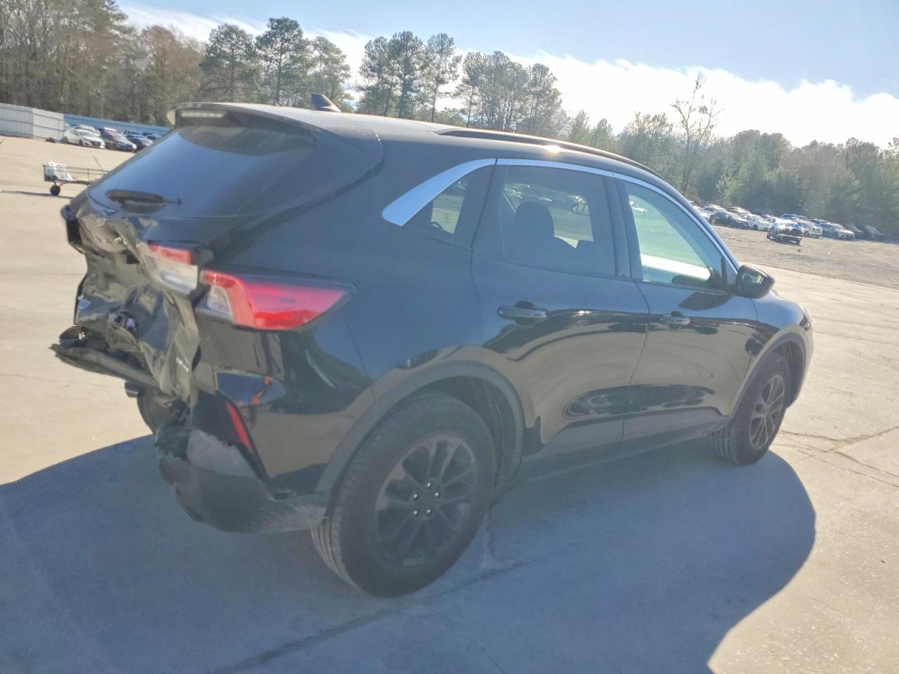 2022 Ford Escape Se - zdjęcie 3