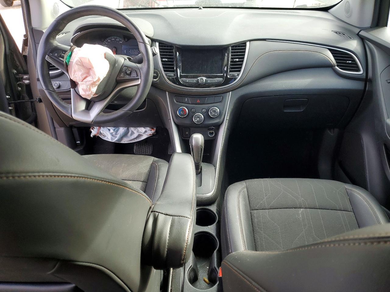 2022 Chevrolet Trax 1Lt - zdjęcie 8