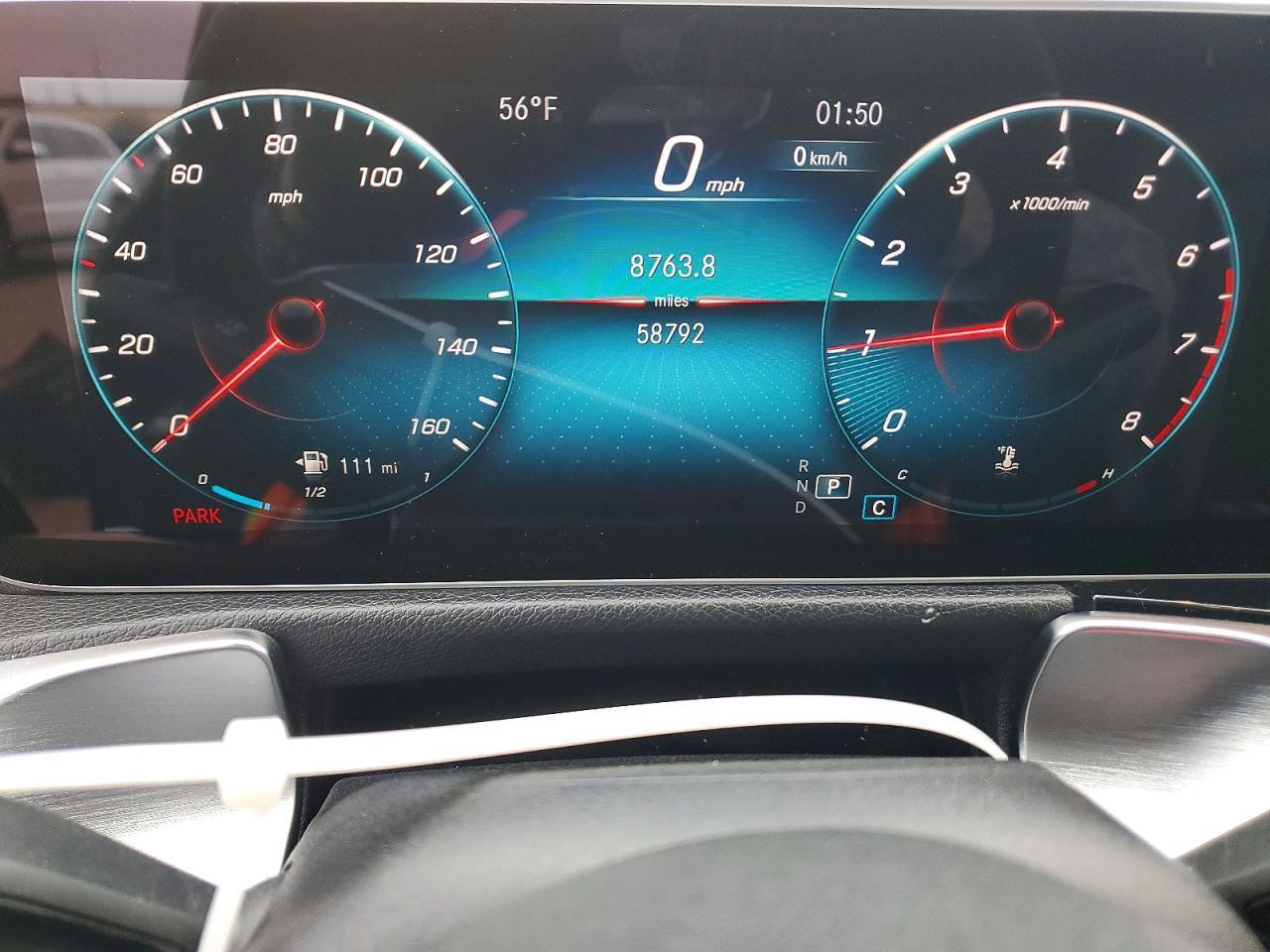 2020 Mercedes-Benz Glb 250 - zdjęcie 9