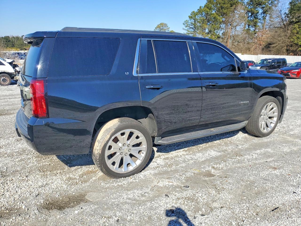 2018 Chevrolet Tahoe C1500 Lt - zdjęcie 3