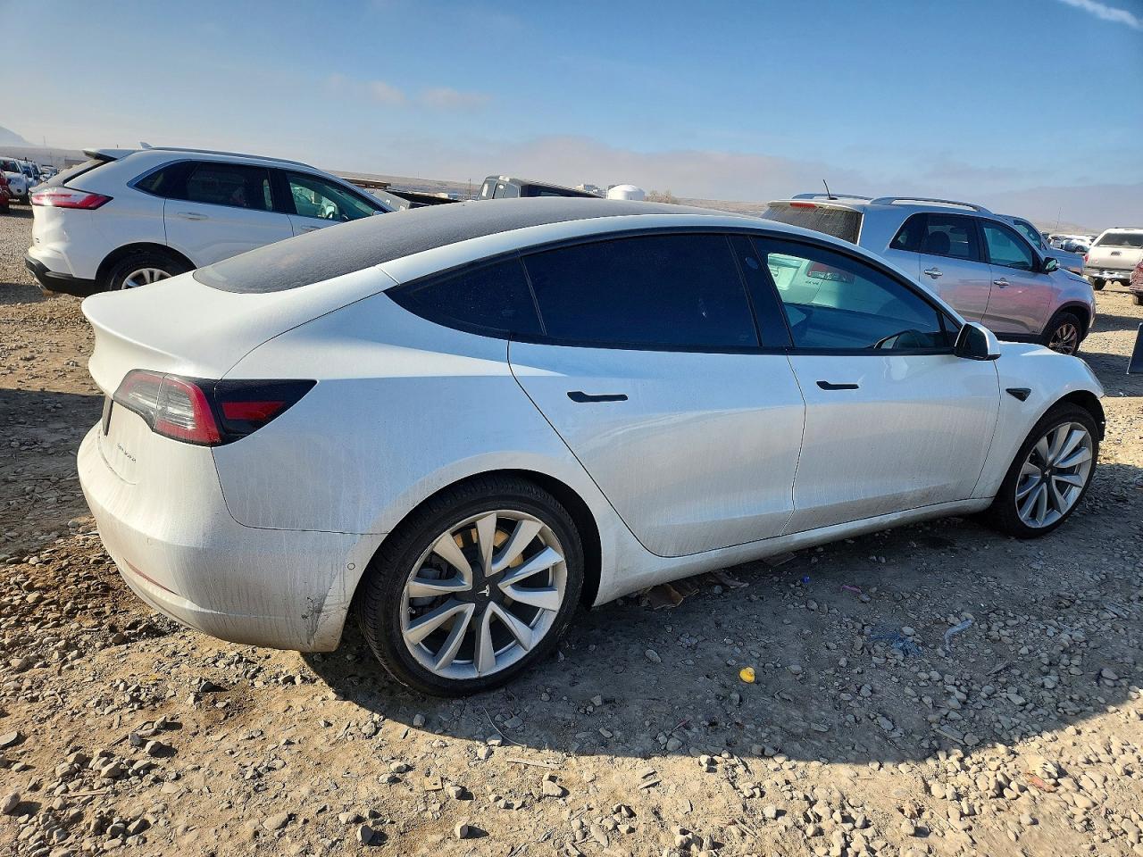 2019 Tesla Model 3 - zdjęcie 3
