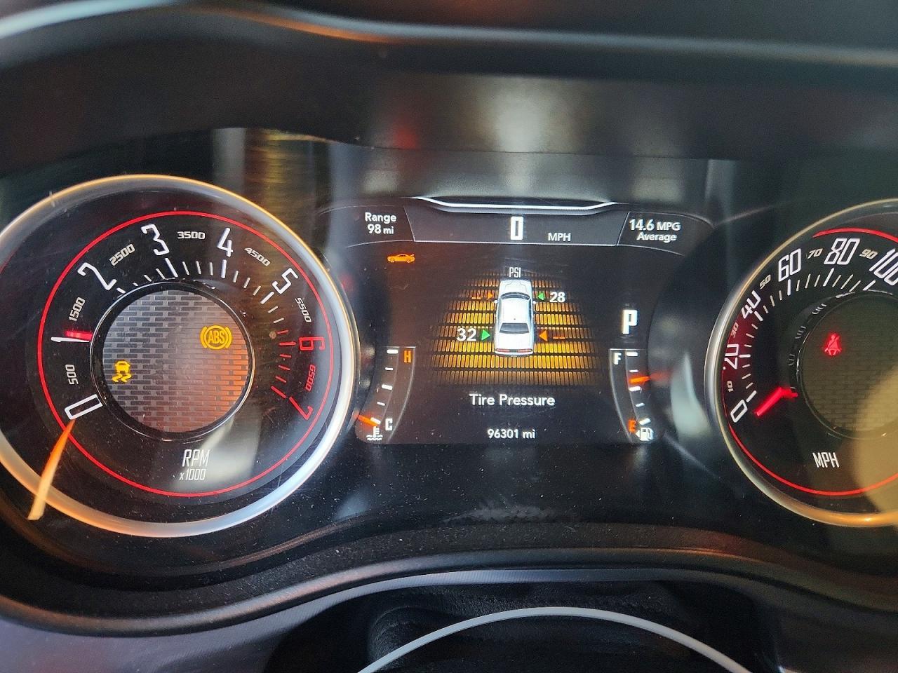 2019 Dodge Challenger R/T - zdjęcie 9