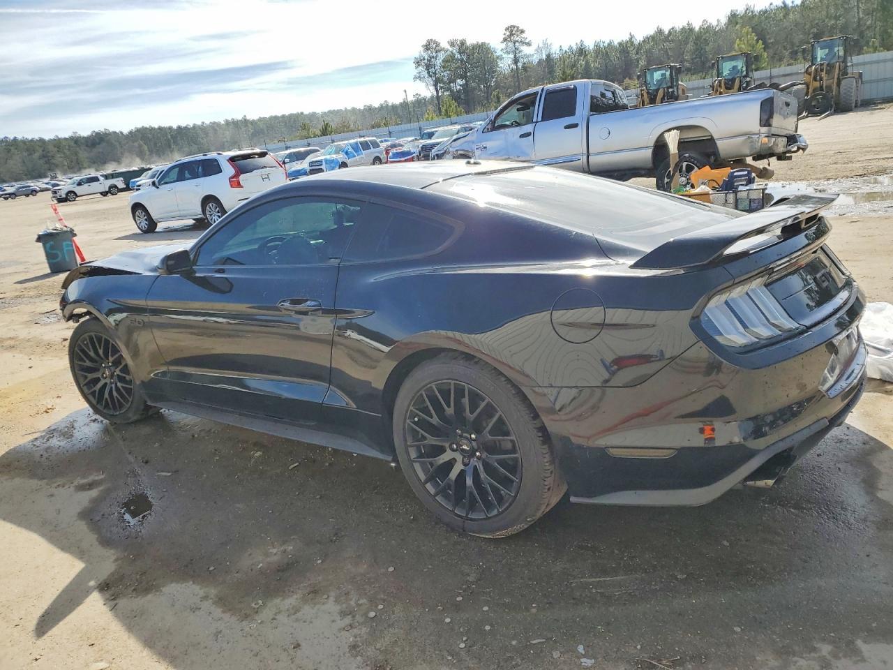 2019 Ford Mustang Gt - zdjęcie 2