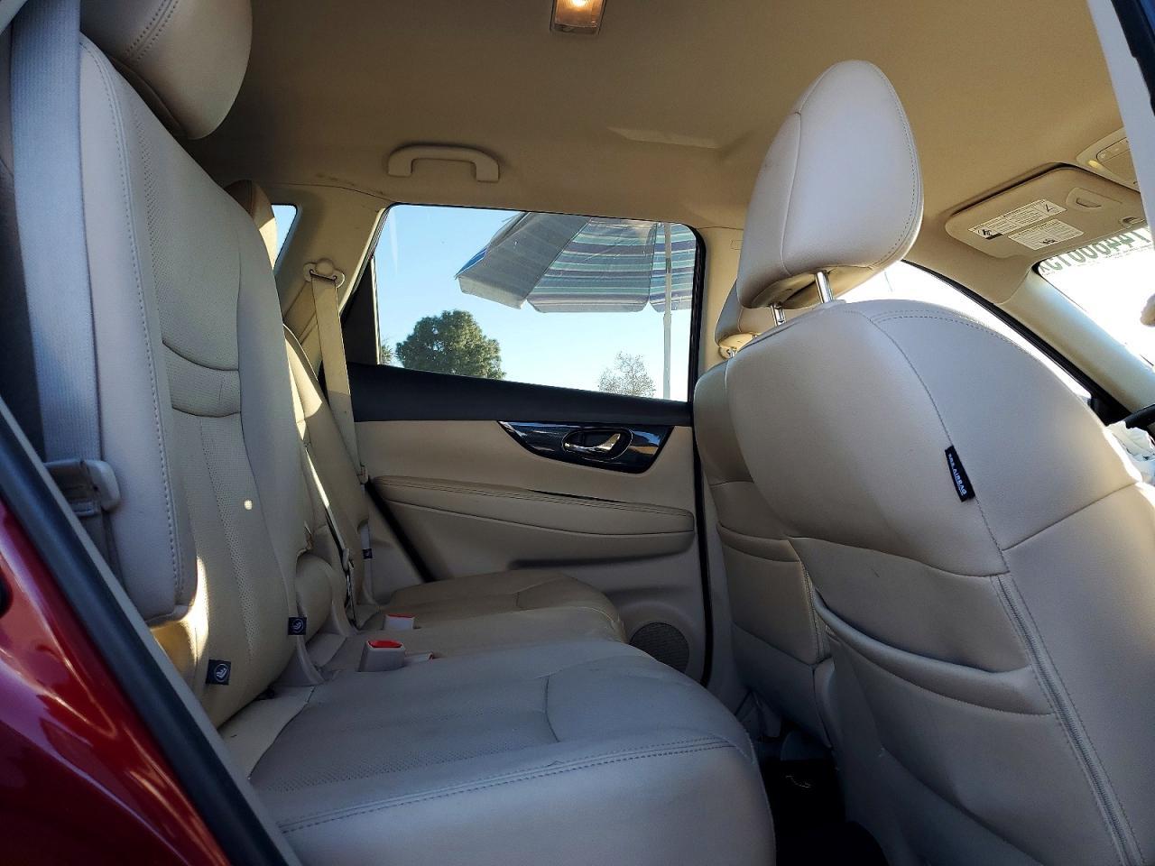 2019 Nissan Rogue S - zdjęcie 11