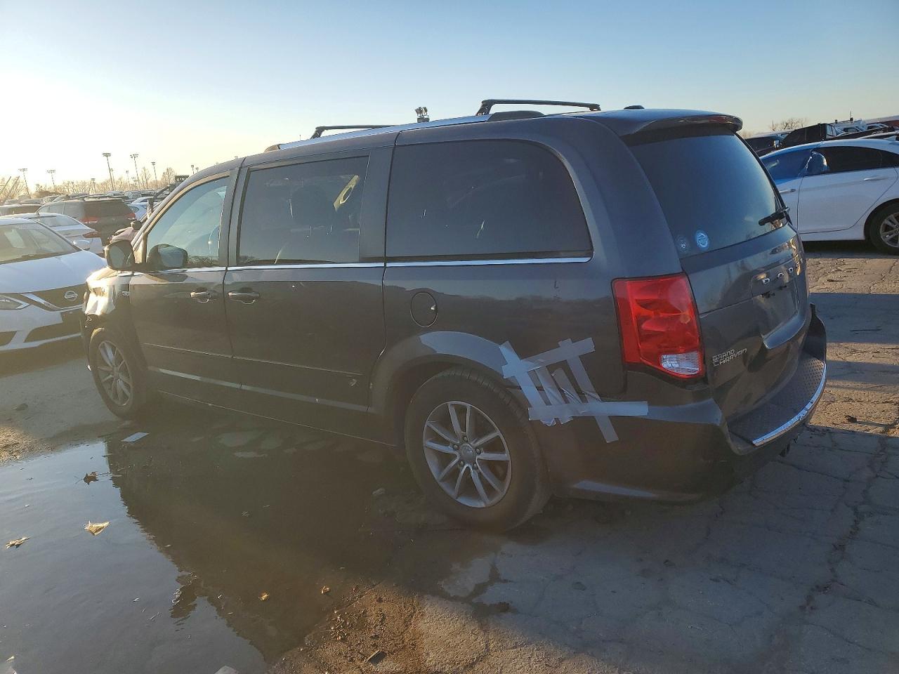 2014 Dodge Grand Caravan Sxt - zdjęcie 2