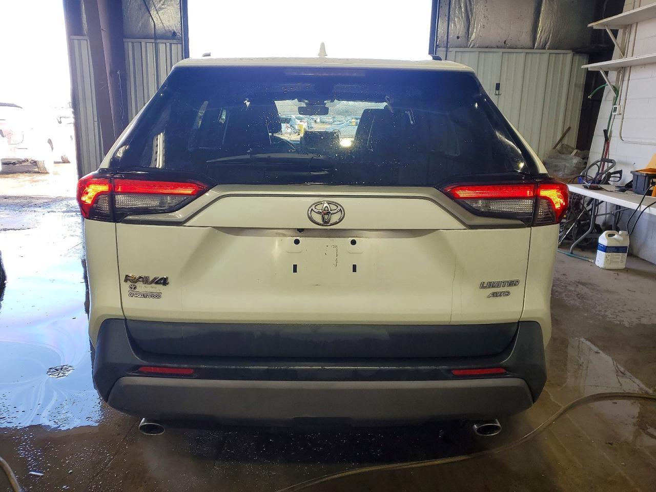 2021 Toyota Rav4 Limited - zdjęcie 6