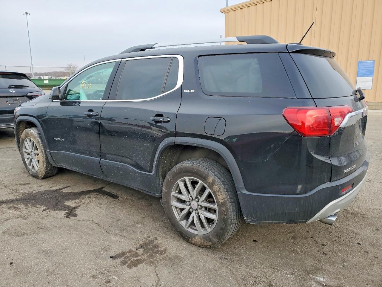 2017 GMC Acadia Sle - zdjęcie 2