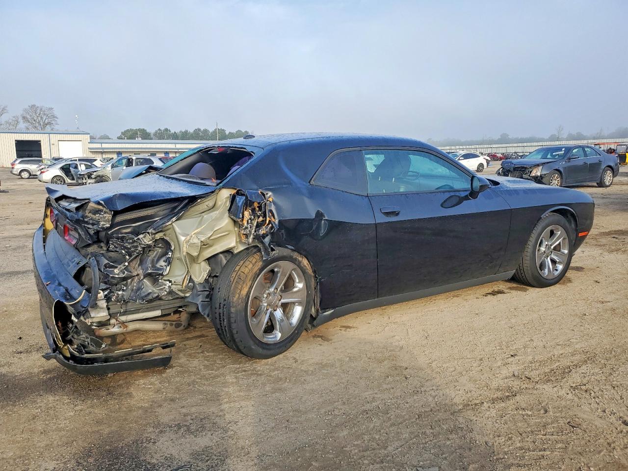 2017 Dodge Challenger Sxt - zdjęcie 3