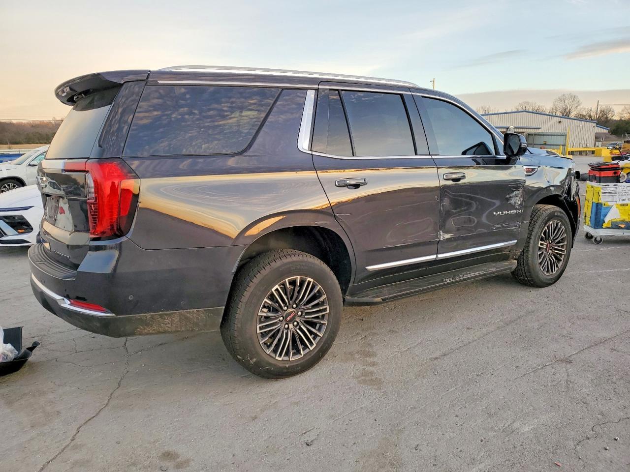 2025 GMC Yukon Elevation - zdjęcie 3