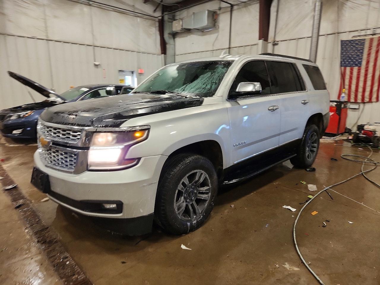 2016 Chevrolet Tahoe K1500 Lt - zdjęcie główne