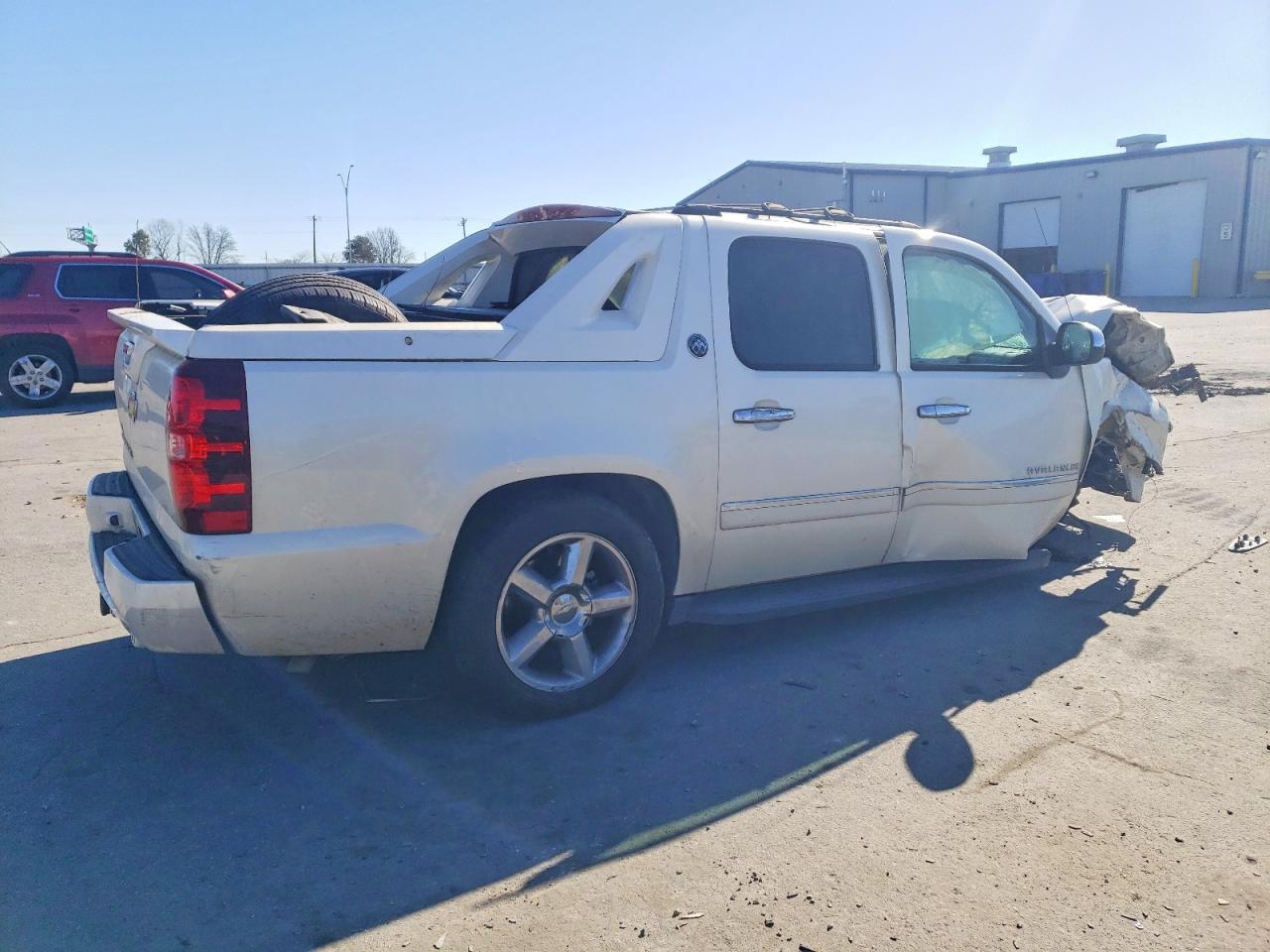 2013 Chevrolet Avalanche Ltz - zdjęcie 3