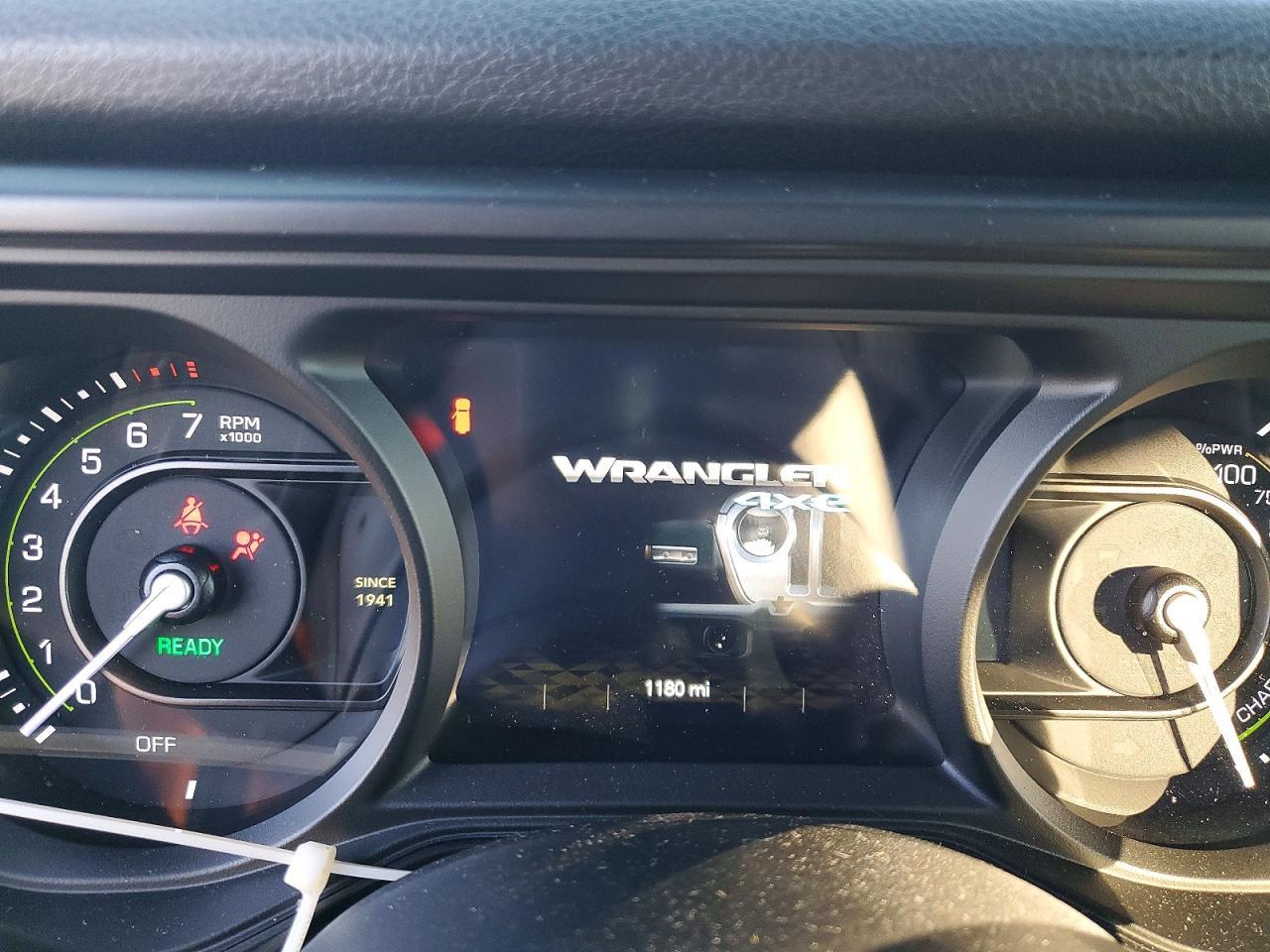 2025 Jeep Wrangler Sport 4Xe - zdjęcie 9