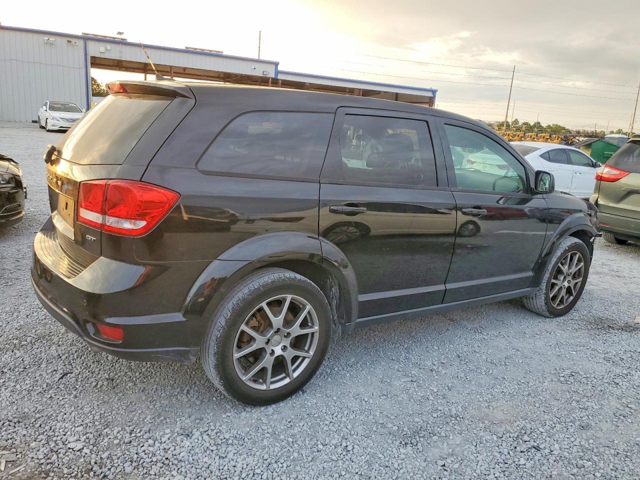 2017 Dodge Journey Gt - zdjęcie 3