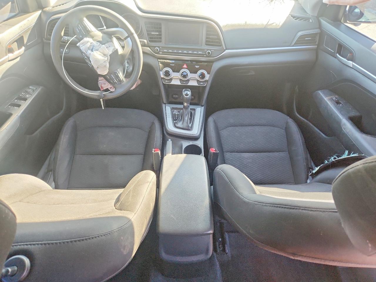 2019 Hyundai Elantra Sel - zdjęcie 8