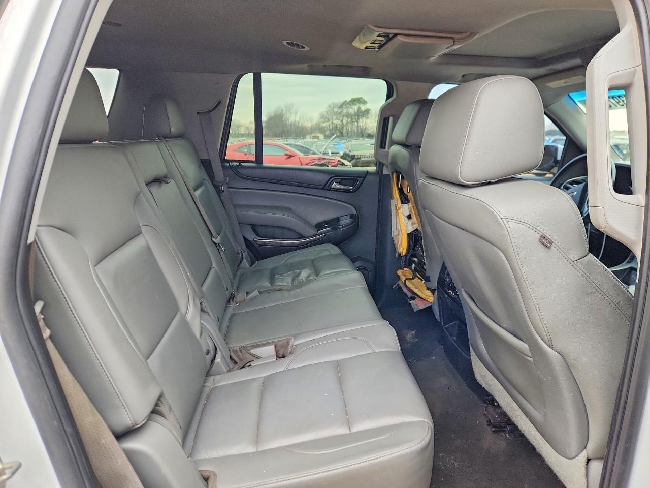 2015 Chevrolet Tahoe C1500 Lt - zdjęcie 11