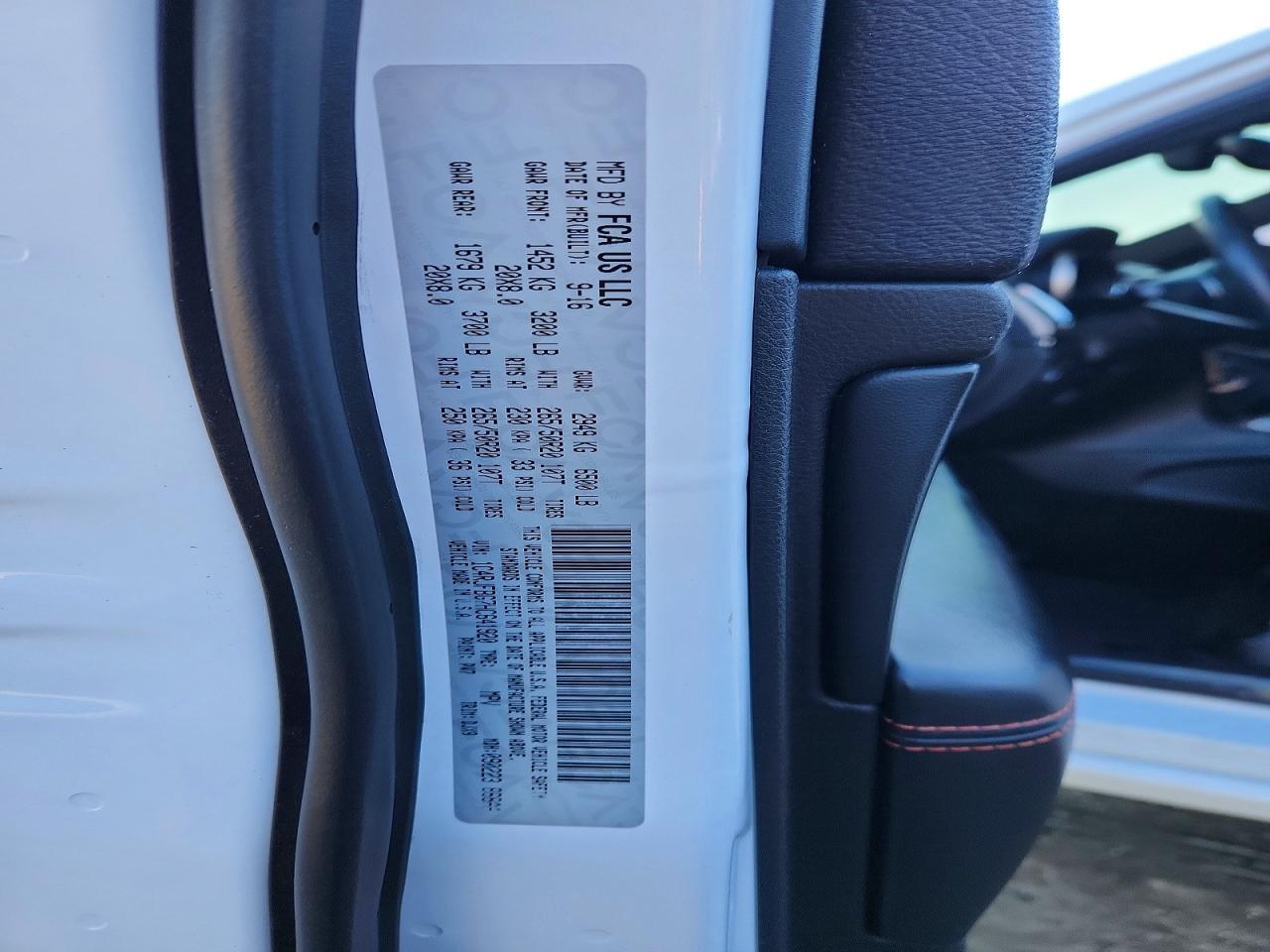 2017 Jeep Grand Cherokee Limited - zdjęcie 13