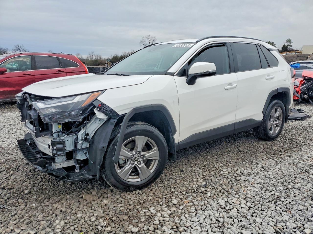 2024 Toyota Rav4 Xle - zdjęcie główne