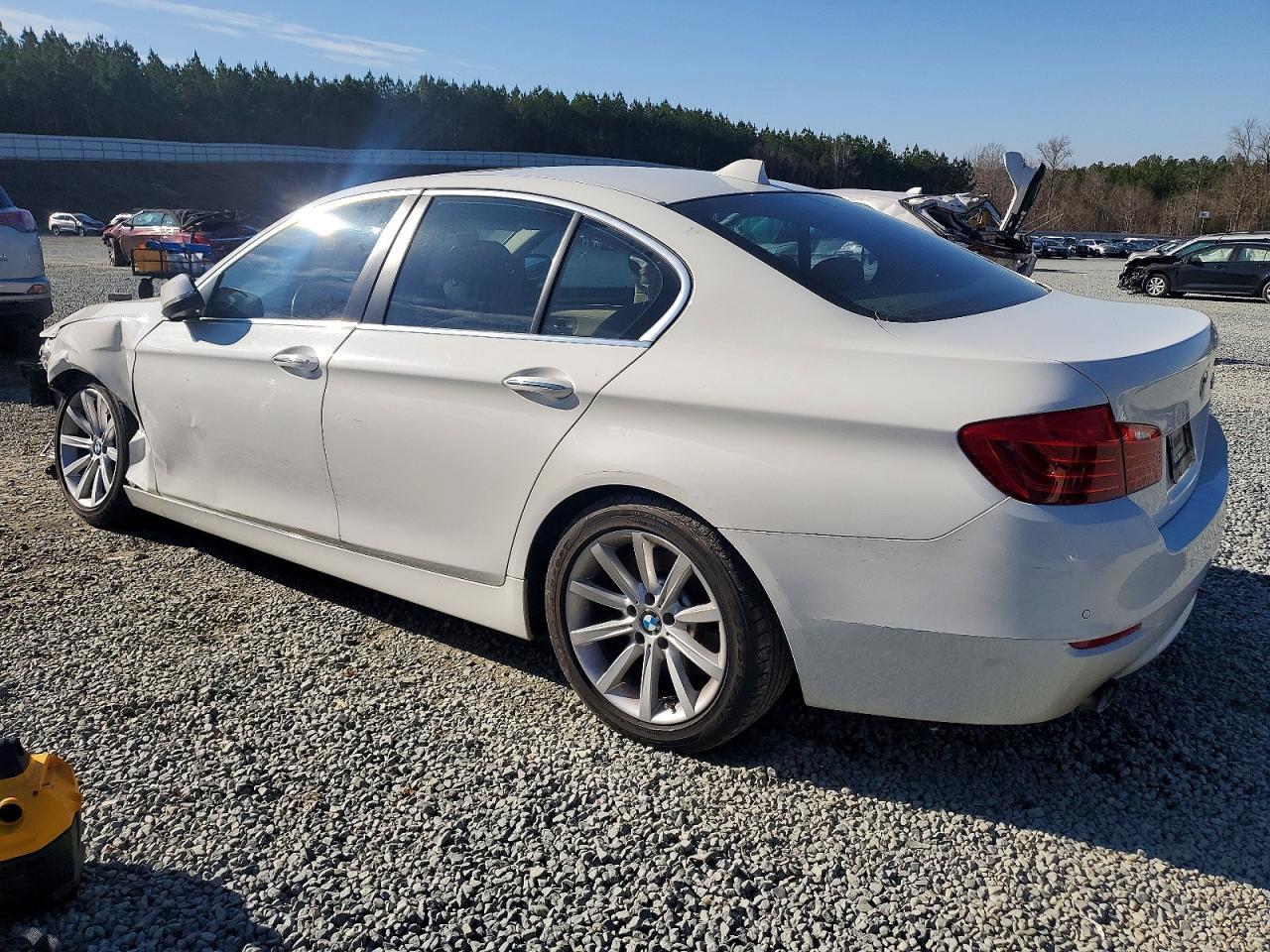 BMW Seria 5 - zdjęcie 2