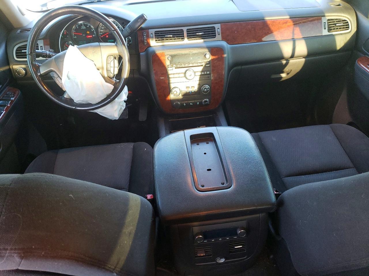 2013 Chevrolet Avalanche Ls - zdjęcie 8