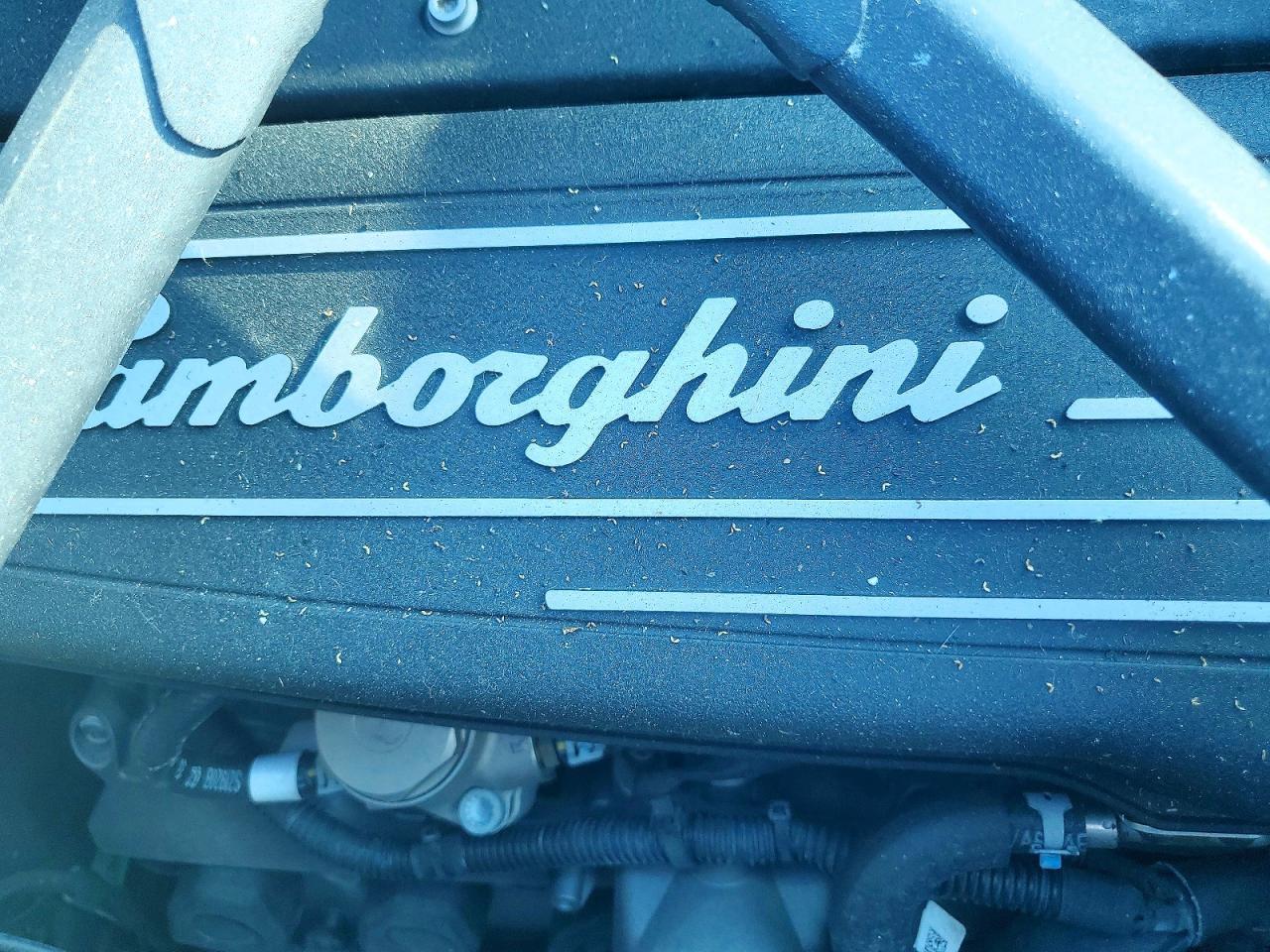 2021 Lamborghini Huracan Evo - zdjęcie 11