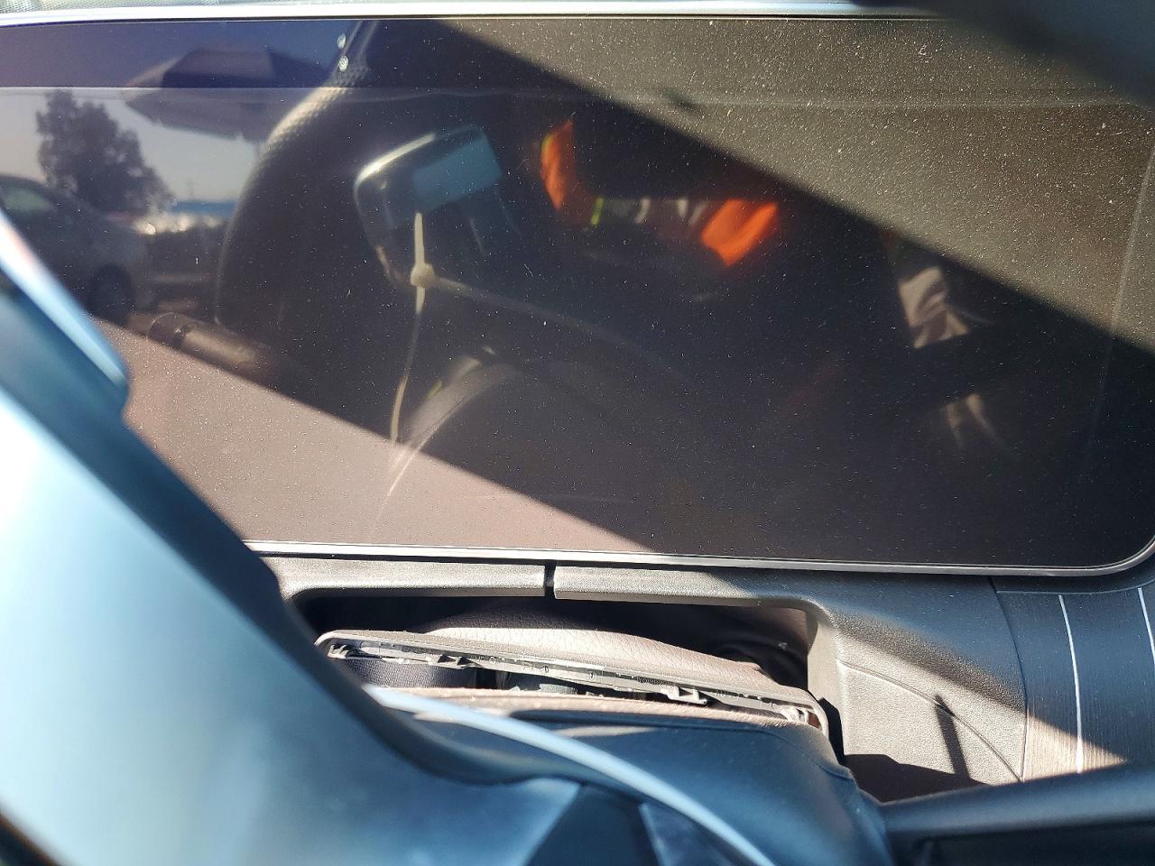 2023 Mercedes-Benz C 300 - zdjęcie 9