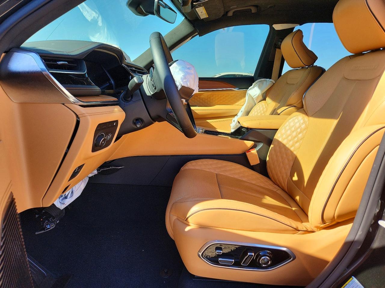 2024 Jeep Grand Cherokee Summit 4Xe - zdjęcie 7