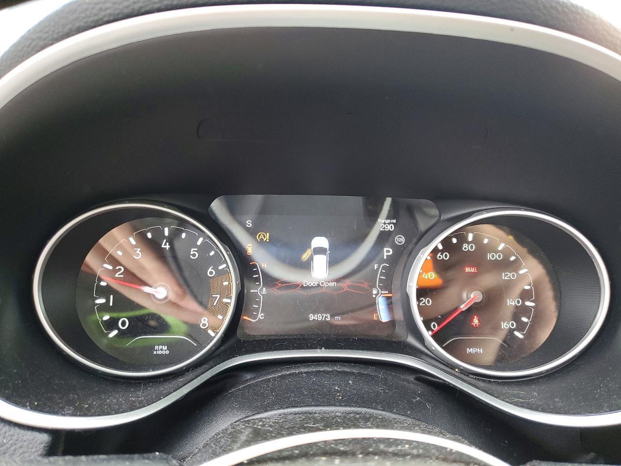 2021 Jeep Compass Latitude - zdjęcie 9