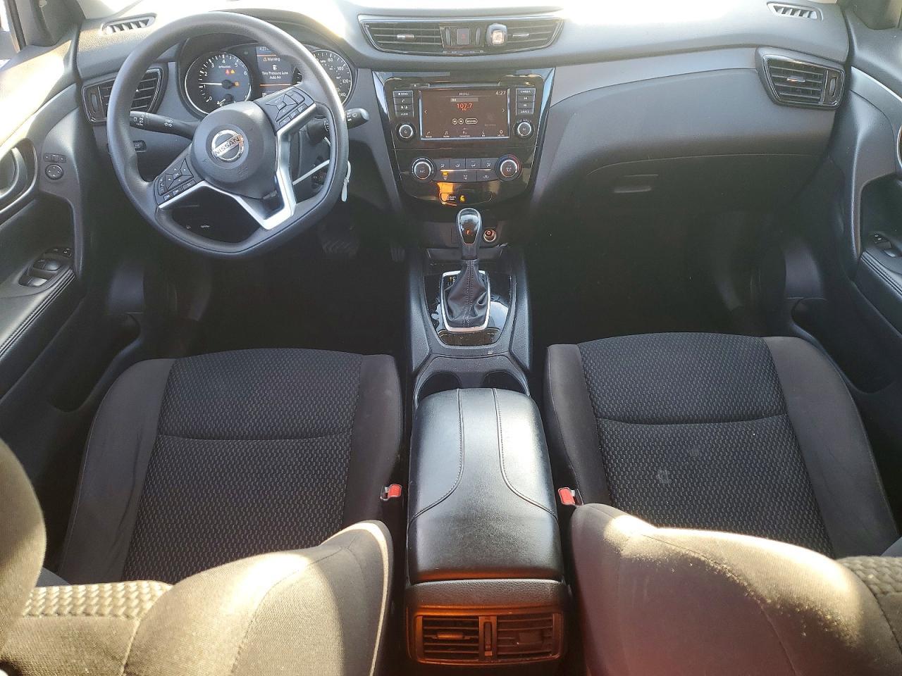 2021 Nissan Rogue Sport S - zdjęcie 8