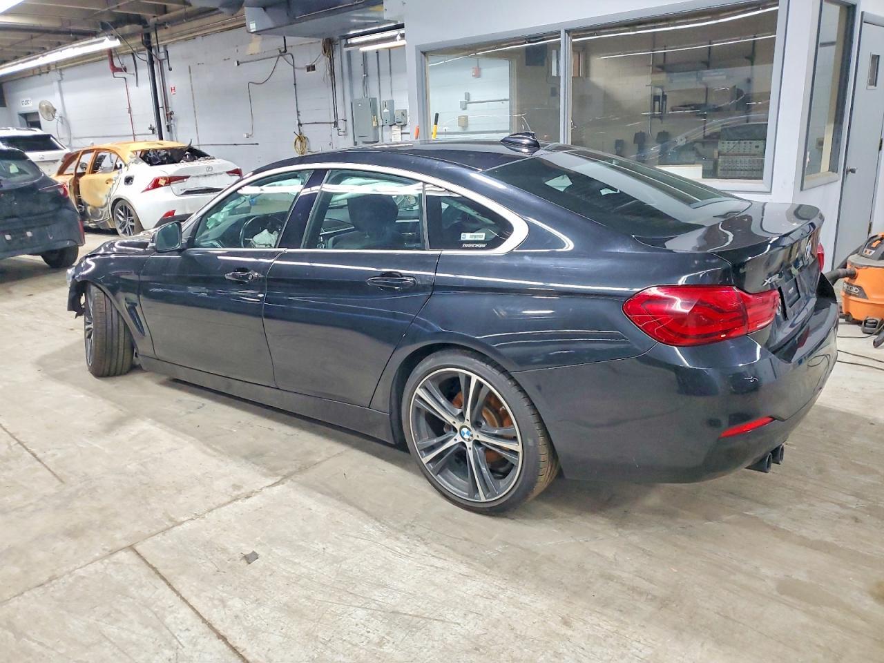 2019 BMW 430Xi Gran Coupe - zdjęcie 2