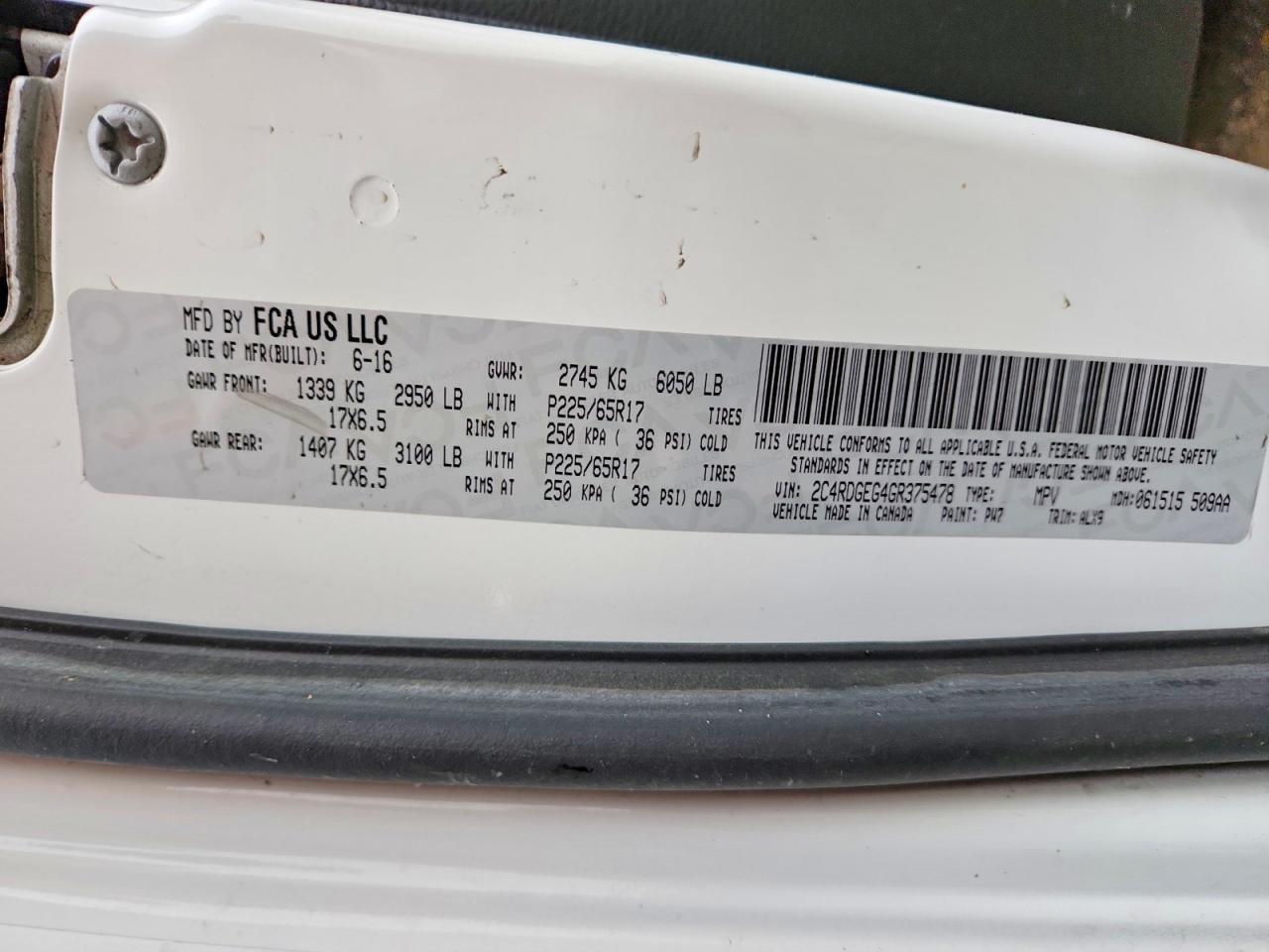 2016 Dodge Grand Caravan R/T - zdjęcie 13