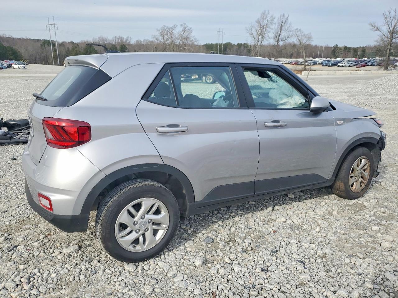 2025 Hyundai Venue Se - zdjęcie 3