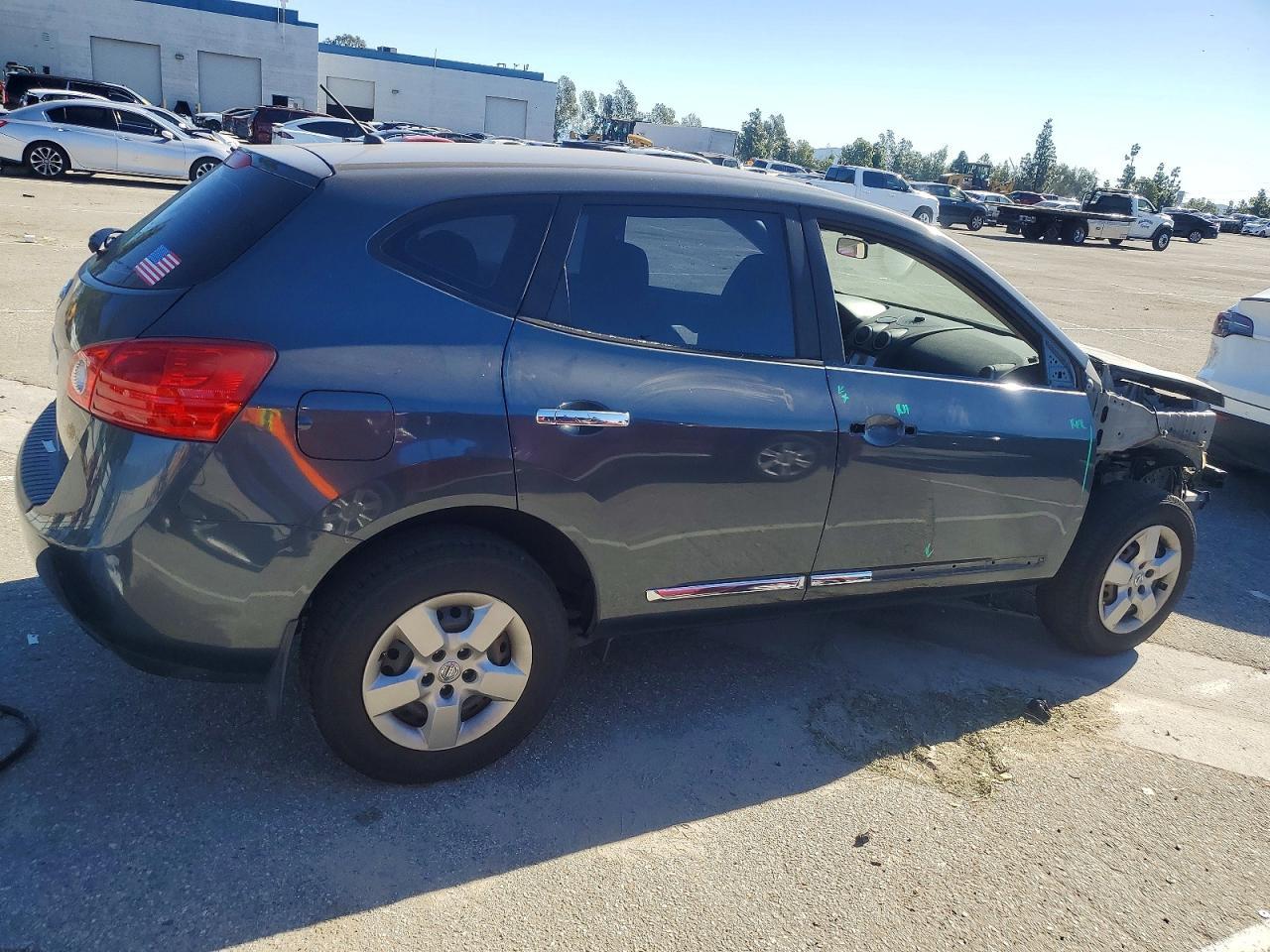 2014 Nissan Rogue Select S - zdjęcie 3