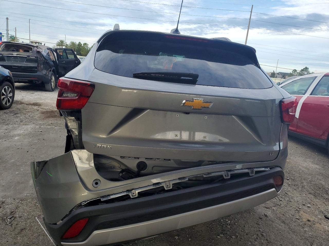 2025 Chevrolet Trax 1Lt - zdjęcie 6