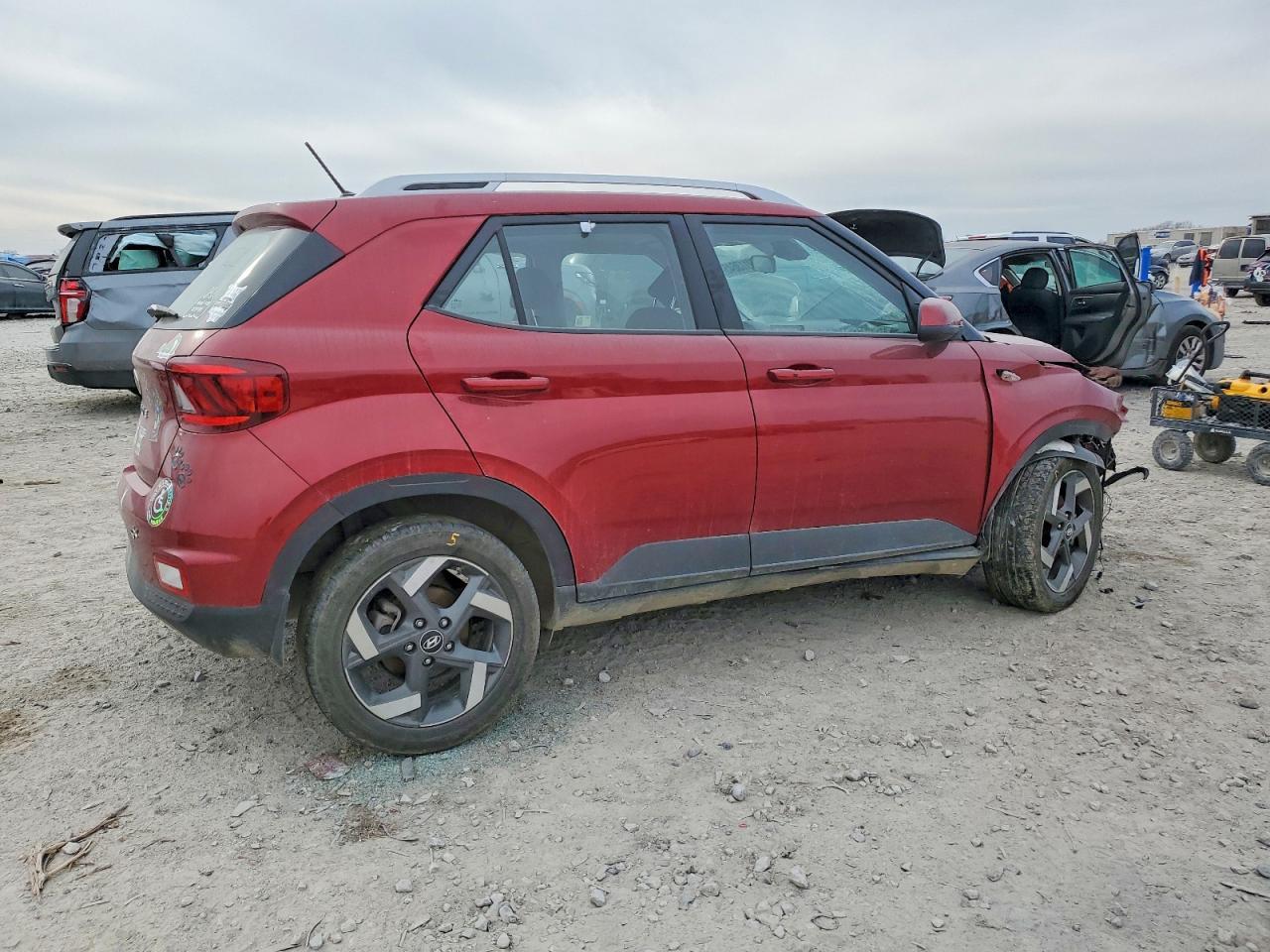 2024 Hyundai Venue Sel - zdjęcie 3