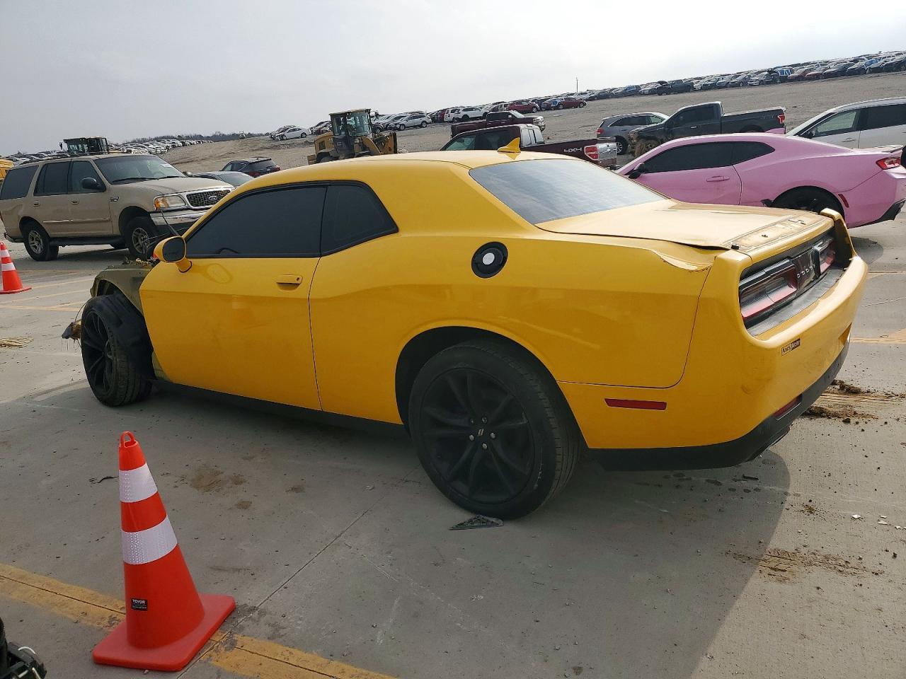 2018 Dodge Challenger Sxt - zdjęcie 2