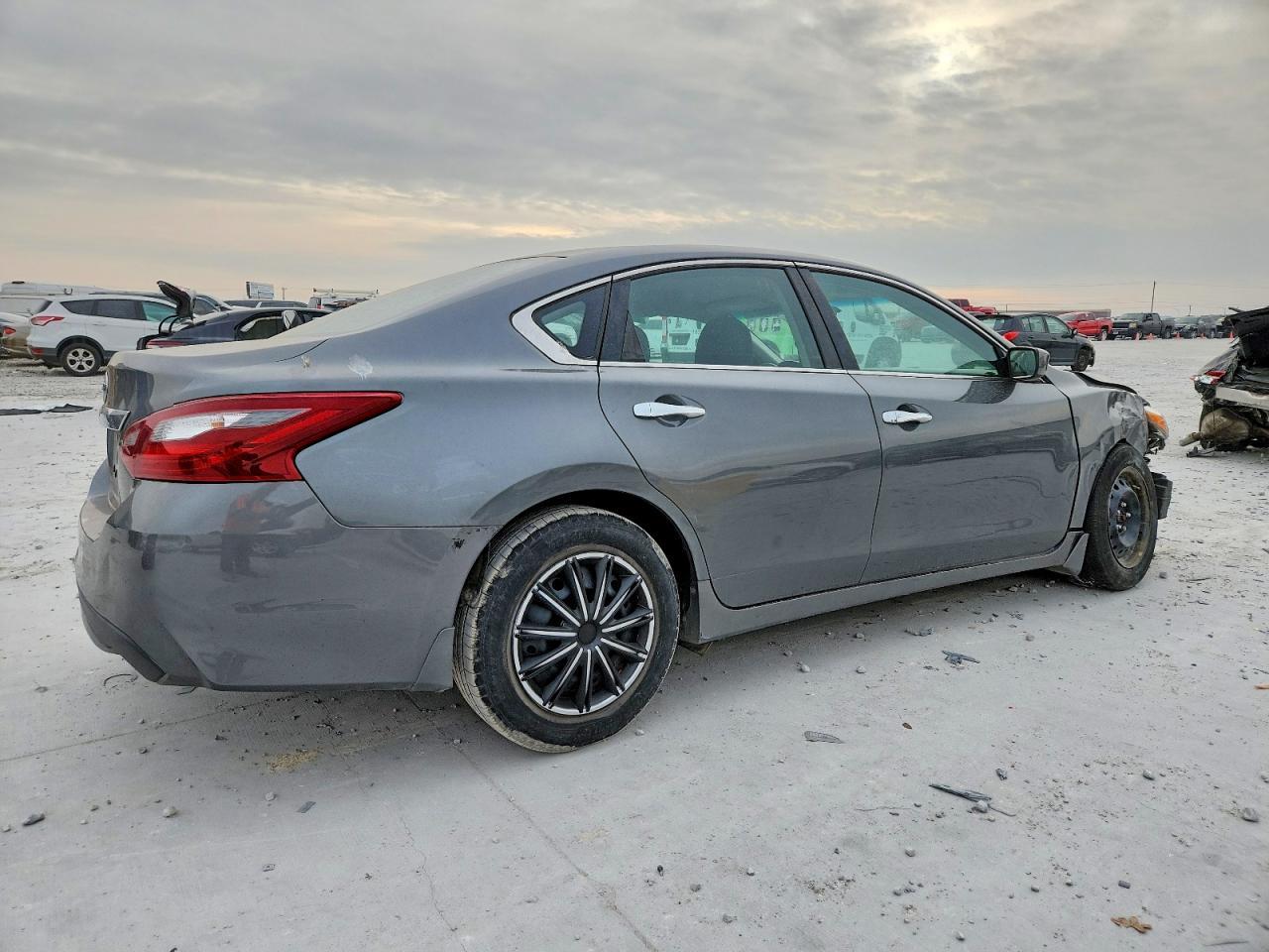 2018 Nissan Altima 2.5 S - zdjęcie 3
