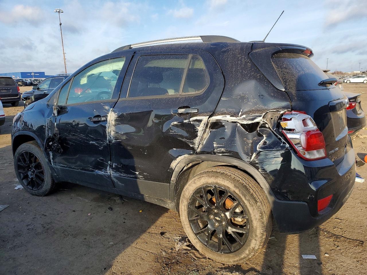 2021 Chevrolet Trax 1Lt - zdjęcie 2