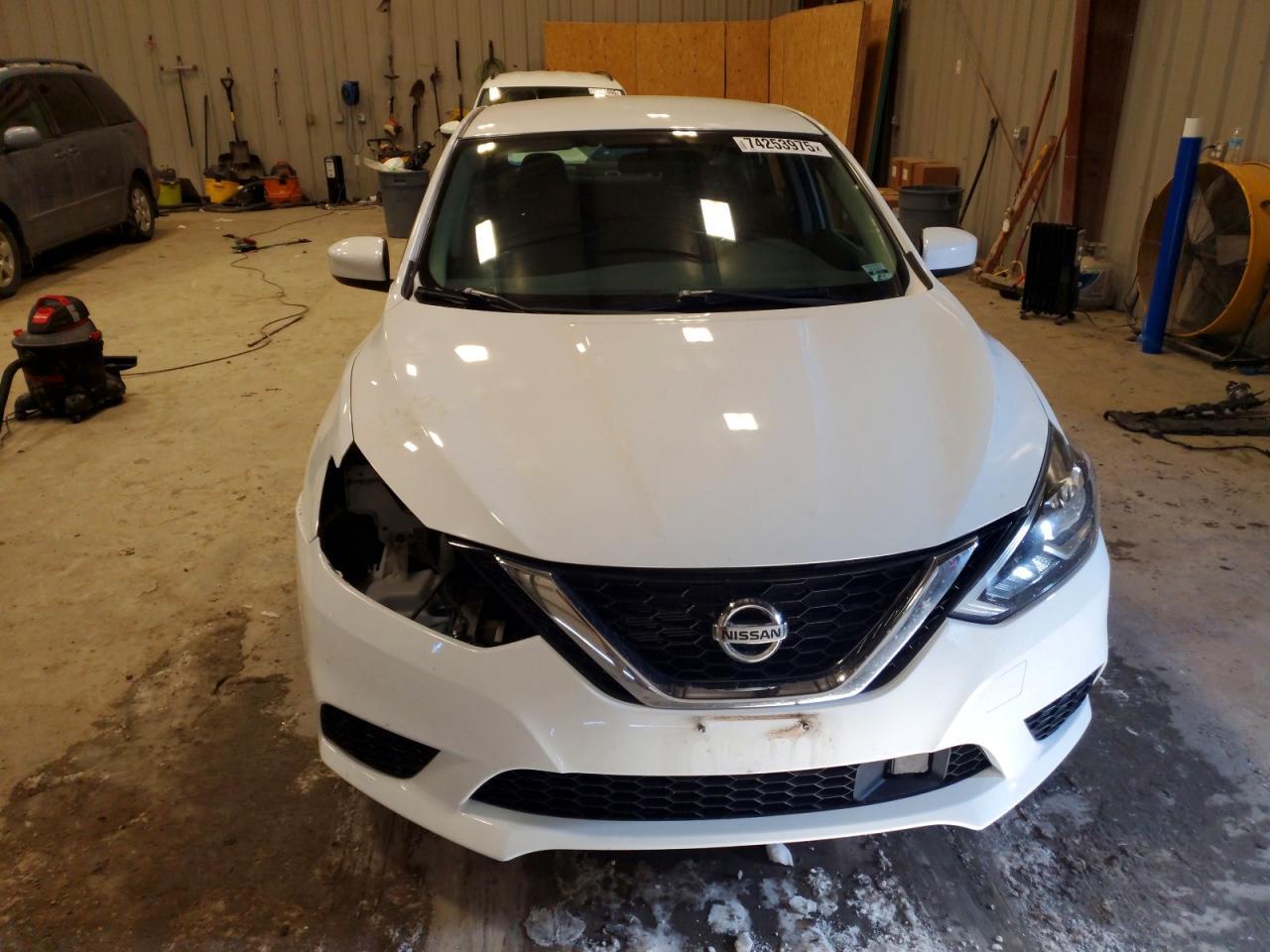2019 Nissan Sentra S - zdjęcie 5