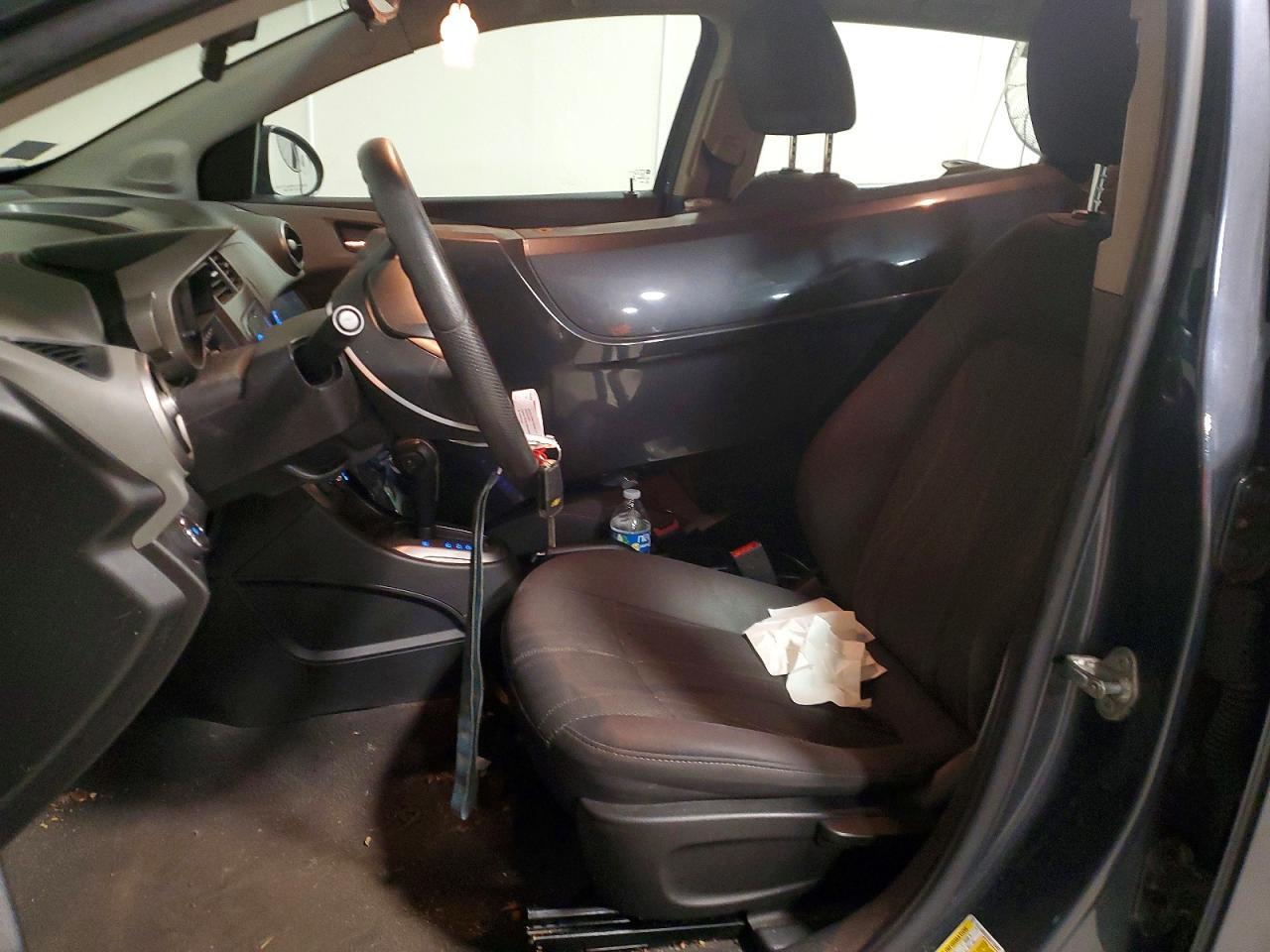 2013 Chevrolet Sonic Lt - zdjęcie 7