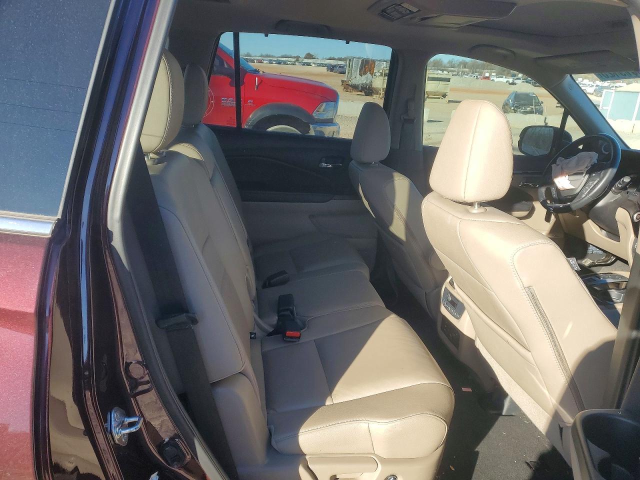 2016 Honda Pilot Touring - zdjęcie 11