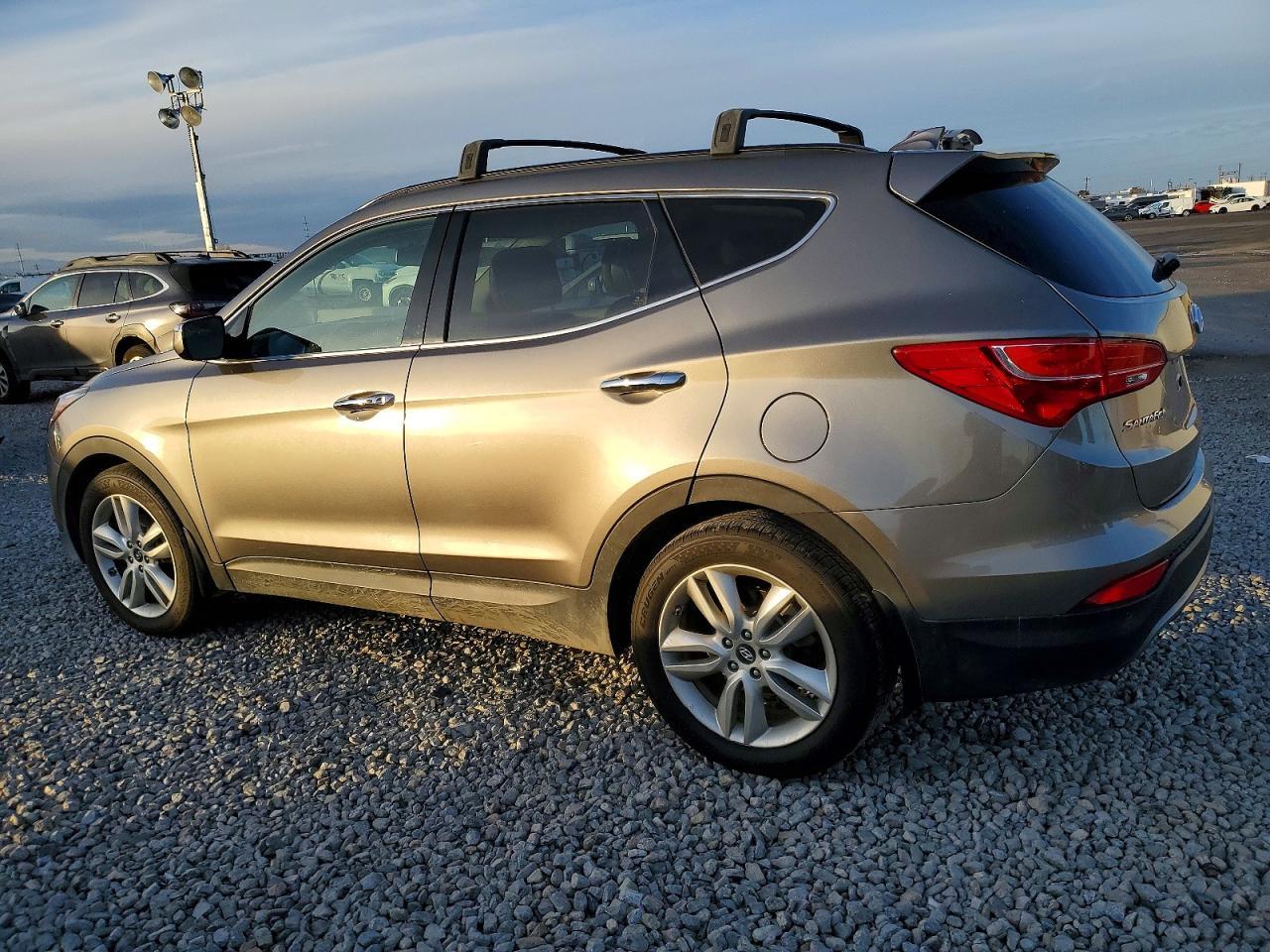 2016 Hyundai Santa Fe Sport - zdjęcie 2