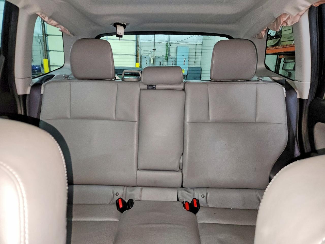 2015 Subaru Forester 2.5I Touring - zdjęcie 10