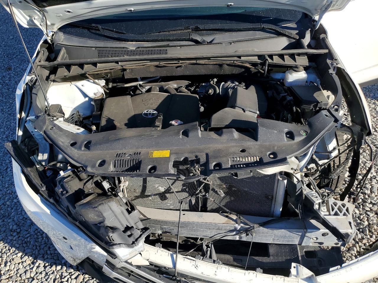 2019 Toyota Highlander Se - zdjęcie 23