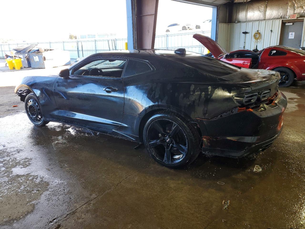 2023 Chevrolet Camaro Zl1 - zdjęcie 2