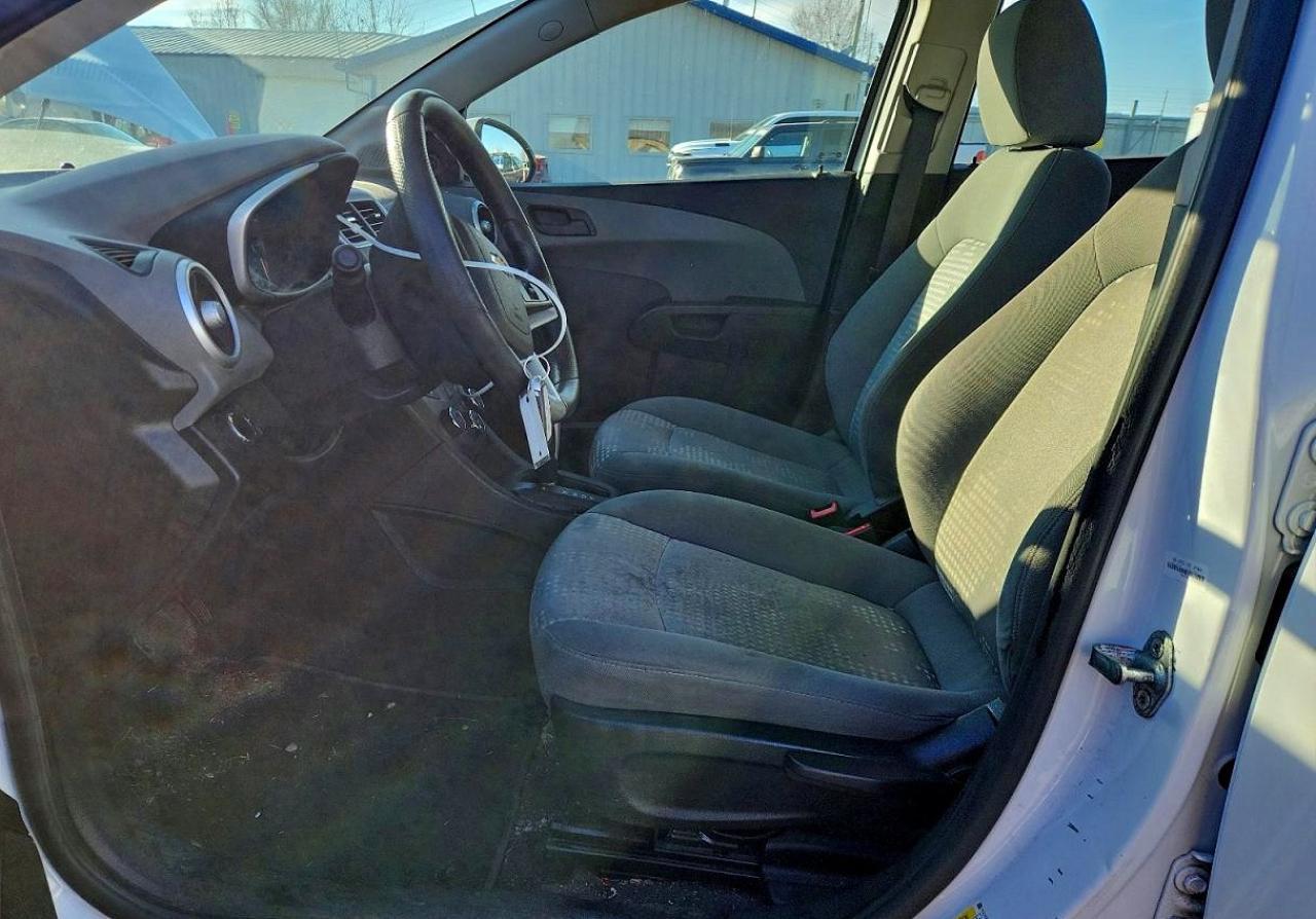 2020 Chevrolet Sonic - zdjęcie 7